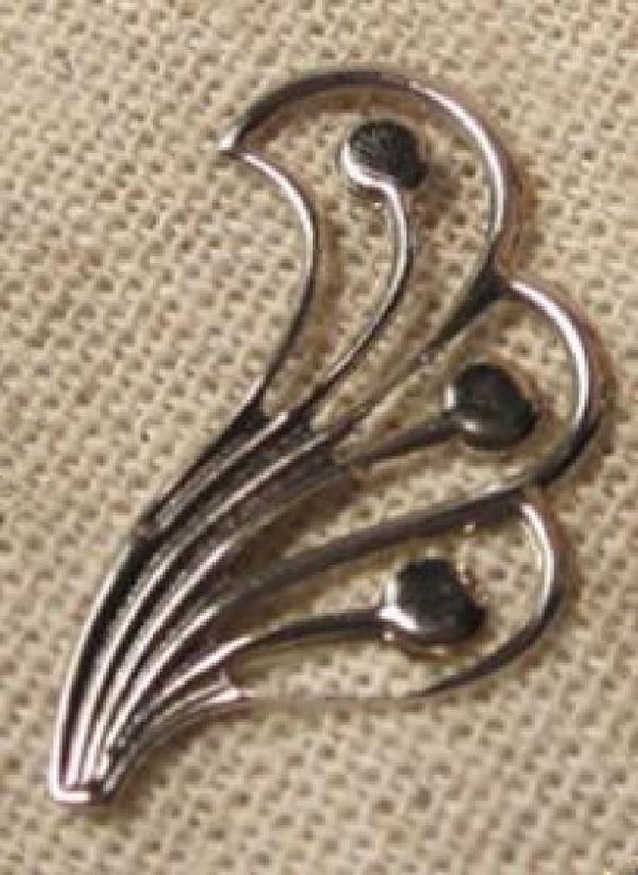 Metal Stamping Scrolling Cloud For Jewel Decoration, 21*25mm
