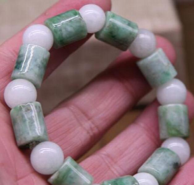 Natural Green A Jade Emerald Bead Bracelet Bangle