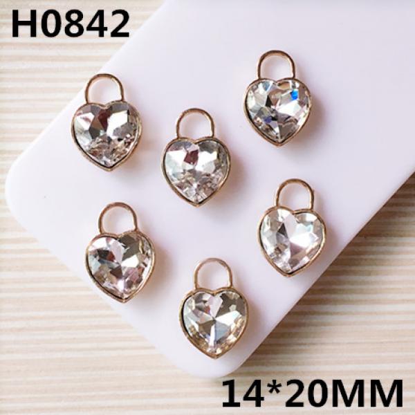100PCS Clear Crystal Heart Charms DIY Jewelry Finding Necklace Bracelet