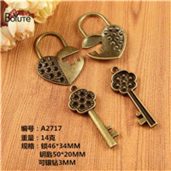 Lot of 20 Antique Bronze Key Lock Charm Pendants 20*50MM