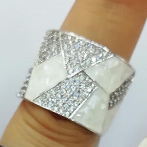 Full Crystal Pave Setting Wedding Ring for Women