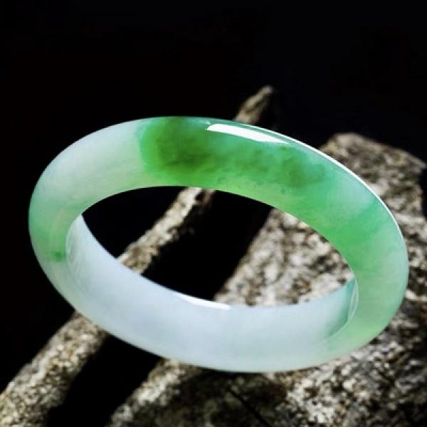 Zheru Jewelry Natural Burmese Jadeite Green Two-Tone Bracelet