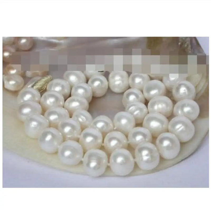 Elegant 9-10mm Round Freshwater Pearl Necklace