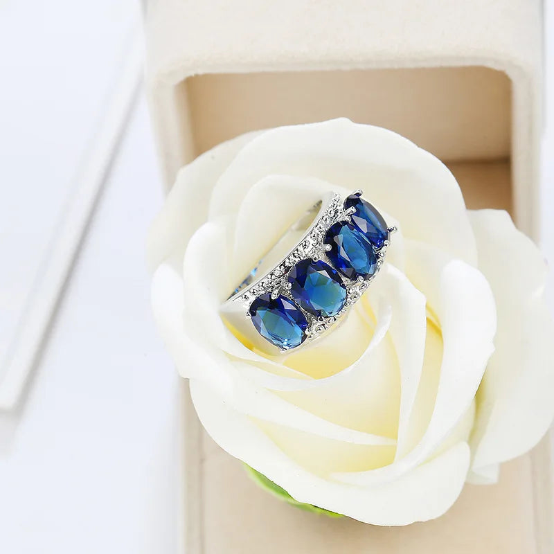 Vintage Silver Ring with Oval Round Stone Crystal - Gift for Women
