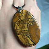 Natural Tiger Eye Stone Beads Pendant Gemstone Necklace Man Woman