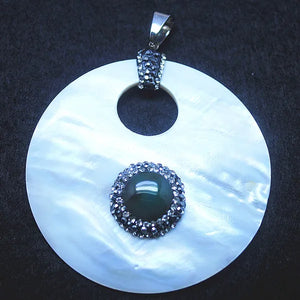 Nature Shell Pendant with Agate Stone Necklace