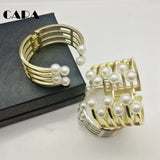 Pearl Beads Decorated Bracelet for Women