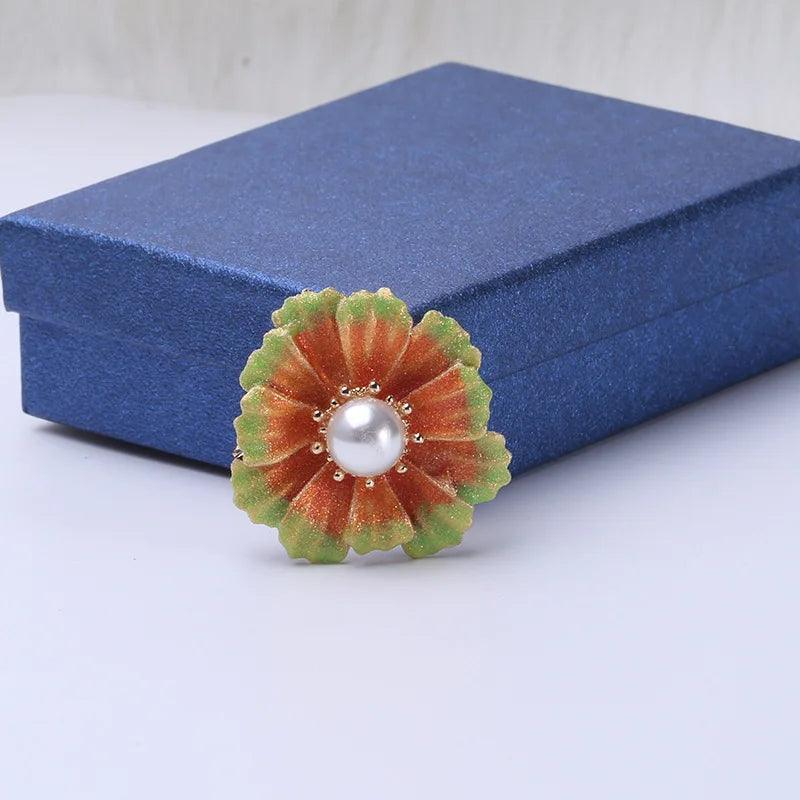 Small Fresh Flower Brooch Joker Women Clothing Accessory