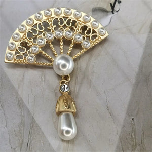 Vintage Fan-Shaped Faux Pearl Brooch Pin for Valentine