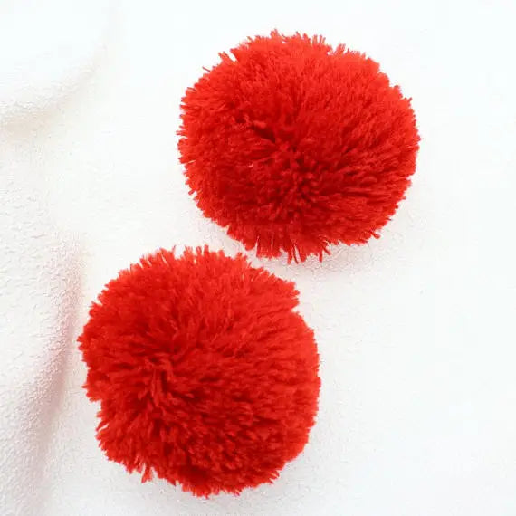 40pcs Thin Yarn Pom Pom Red 4-6cm or Custom Size