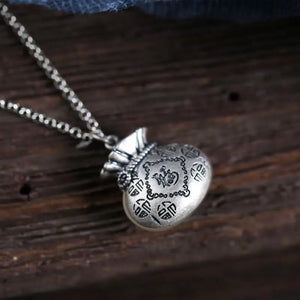 Silver Inlaid Chalcedony Purse Pendant Necklace Chinese Charm Jewelry