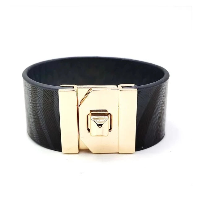 Snakeskin Grain Wide Bracelet Exaggeration Club Joker Metal Bracelet