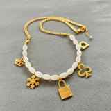 Shell Pearl Conch Necklace and Bracelet Set