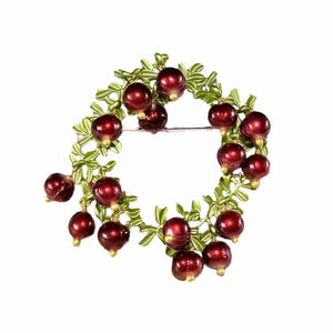 Hand Woven Freshwater Pearl Lacquer Wreath Brooch