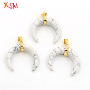 Light Yellow Chakra Bull Horn Pendant Howlite Stone Crescent Moon 1Pcs