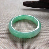 Zheru Jadeite 54-64mm Light Green Bracelet